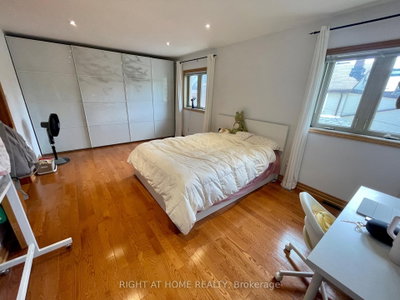40 Bellevue Avenue • Toronto, ON