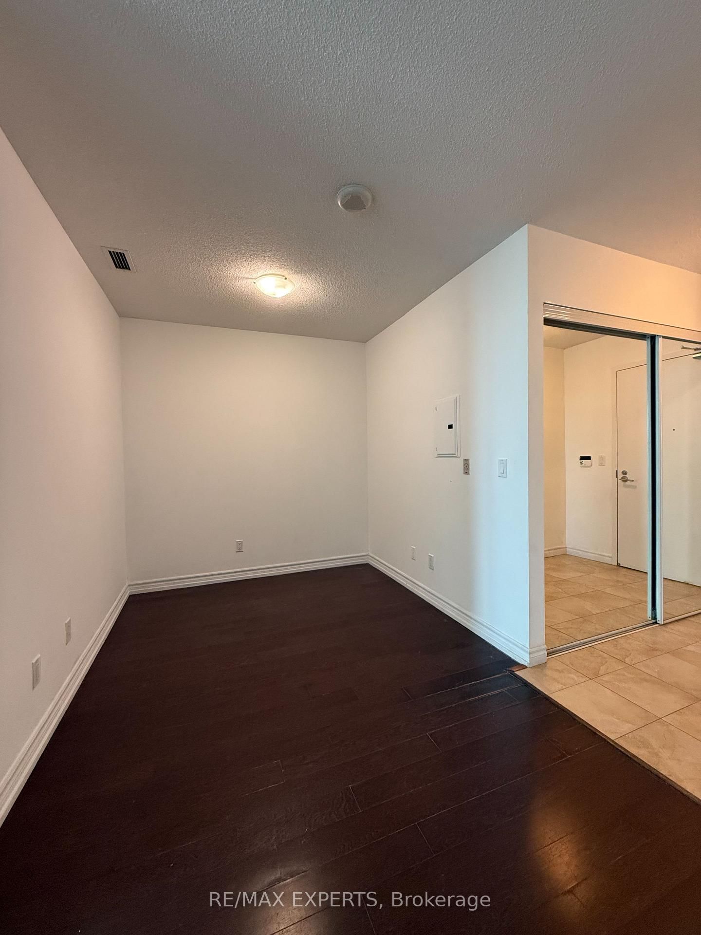 209 Fort York Boulevard, Unit 1656 - Photo 6