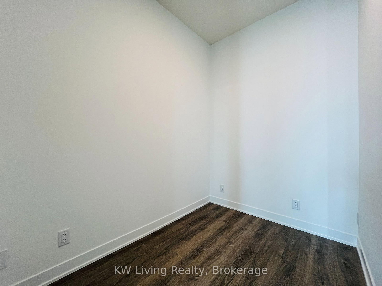 180 Front Street, Unit 4007 - Photo 7