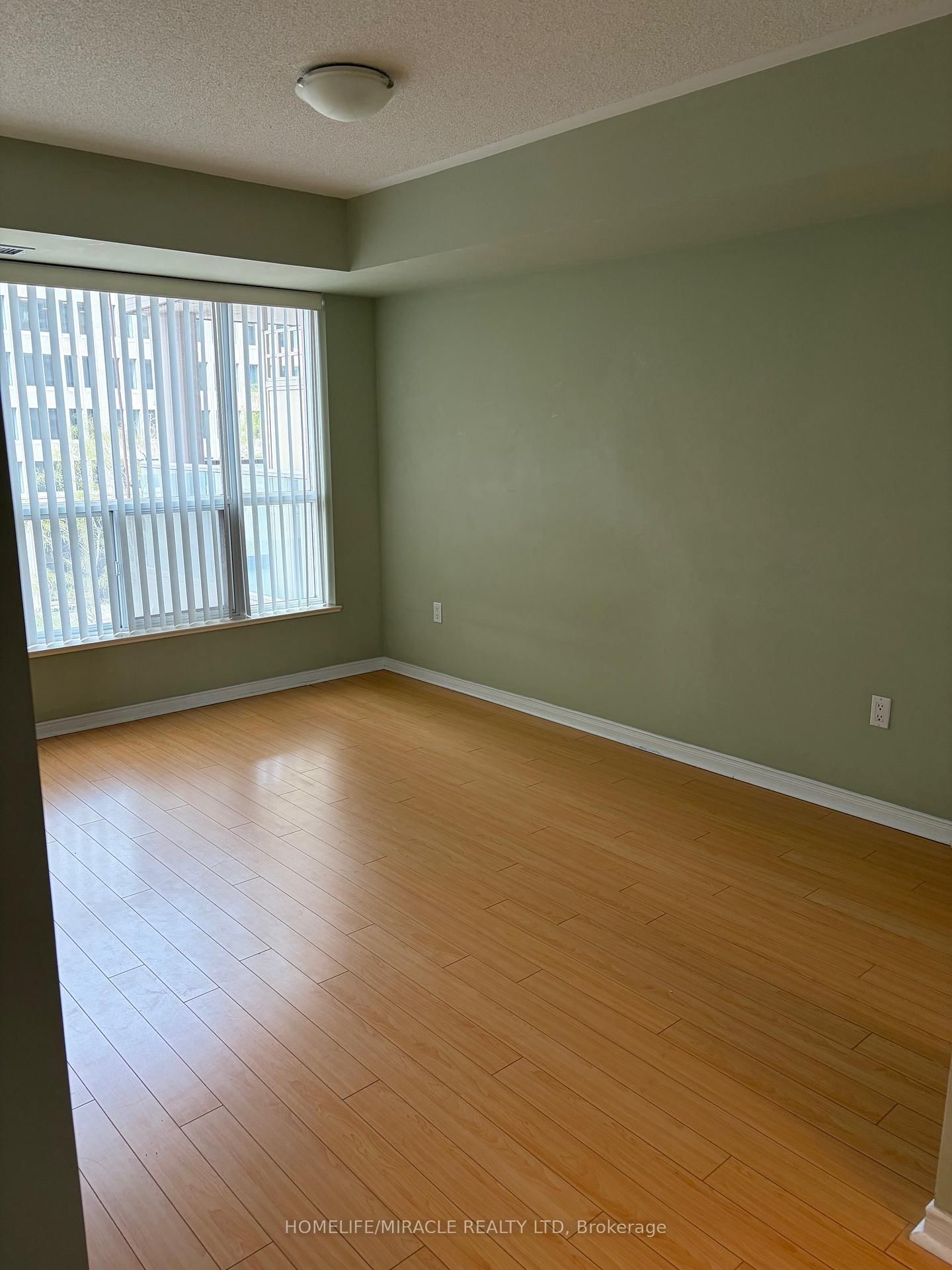 909 Bay Street N, Unit 504 - Photo 12