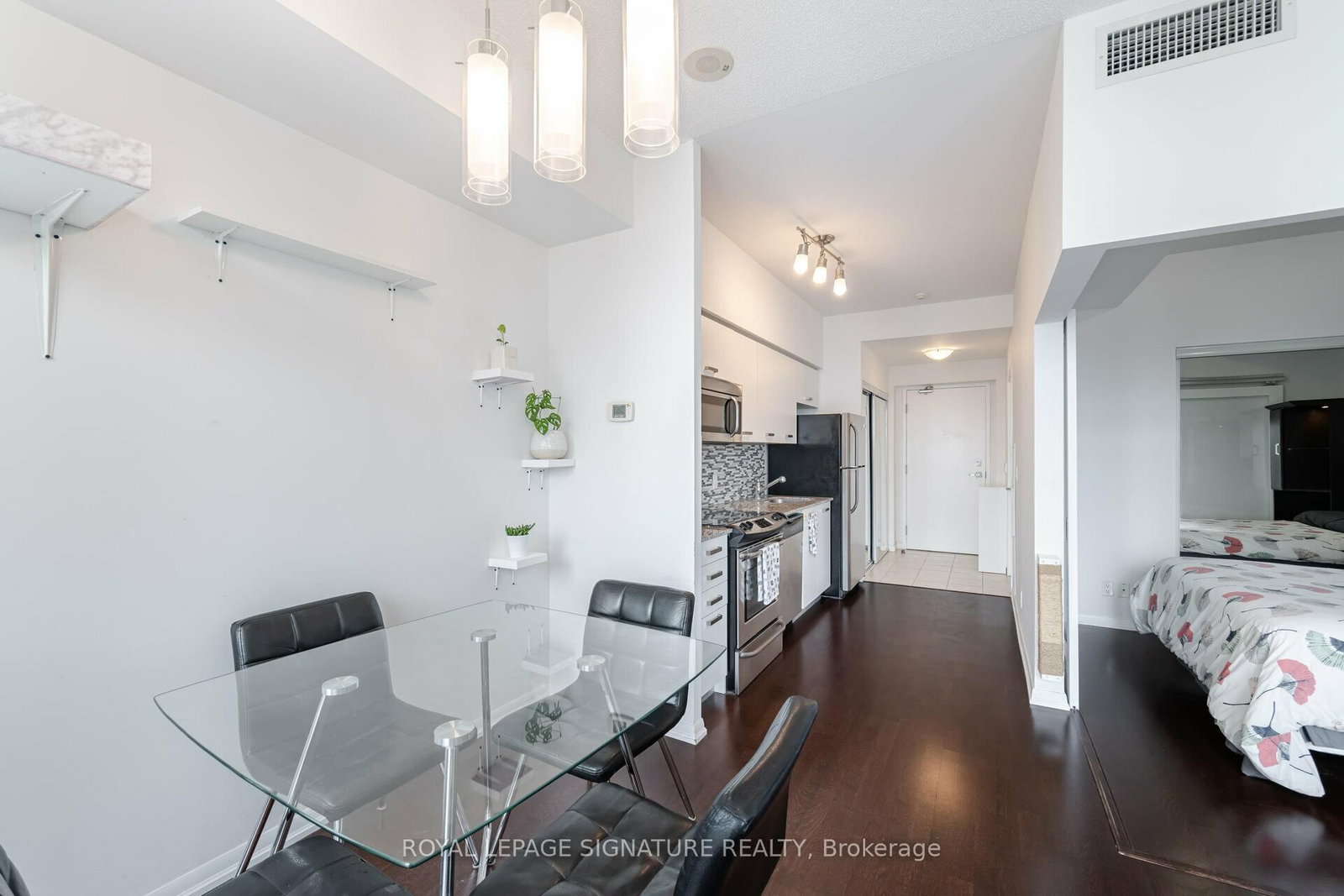 832 Bay Street, Unit 3307 - Photo 10