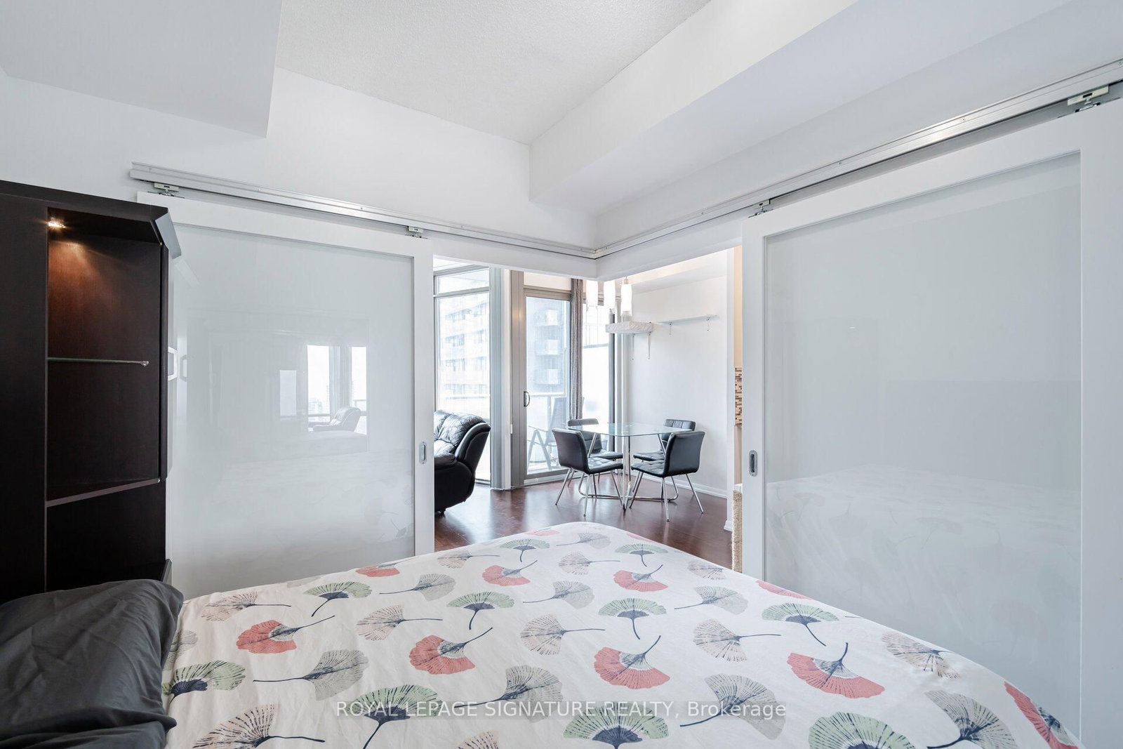 832 Bay Street, Unit 3307 - Photo 21