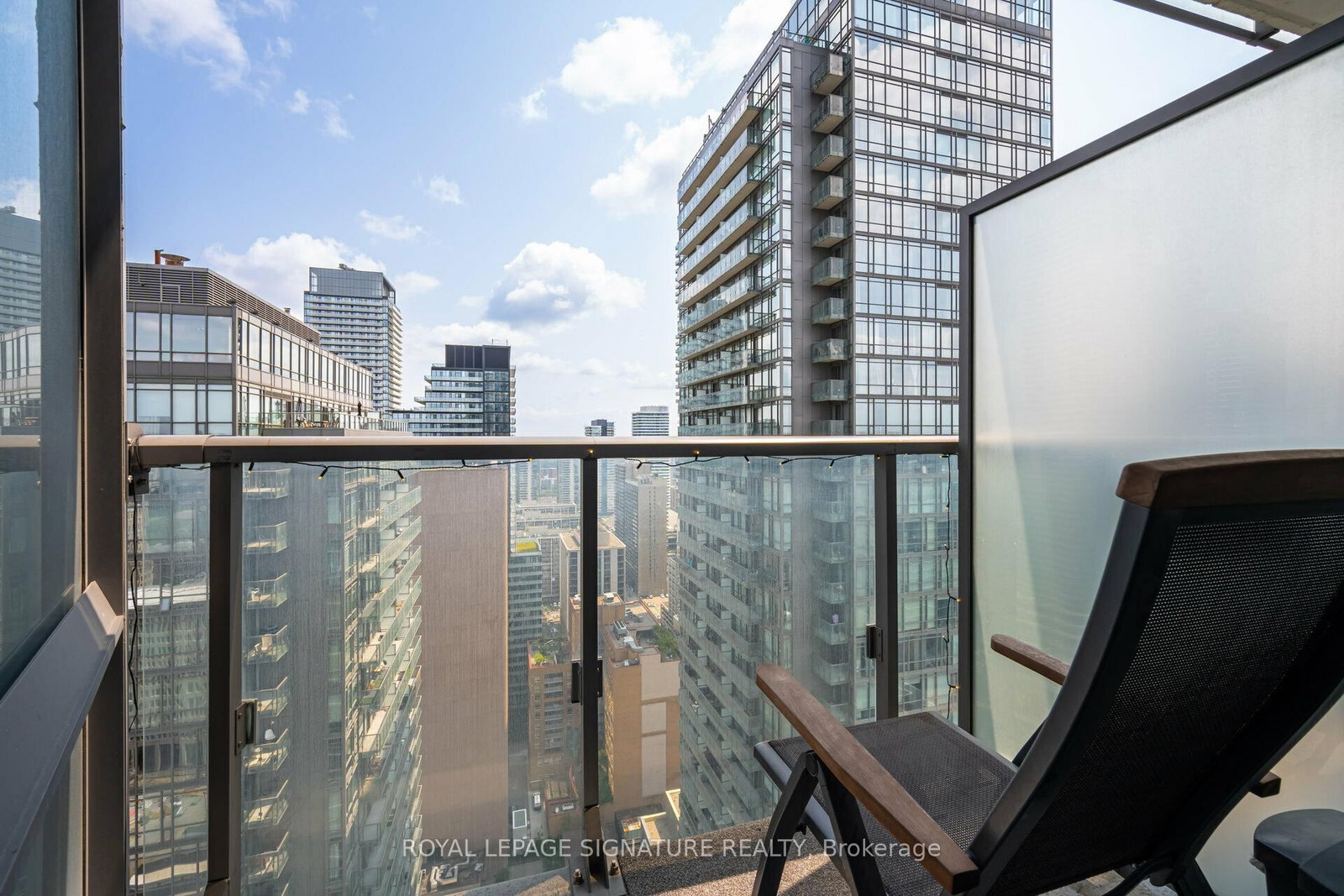 832 Bay Street, Unit 3307 - Photo 24