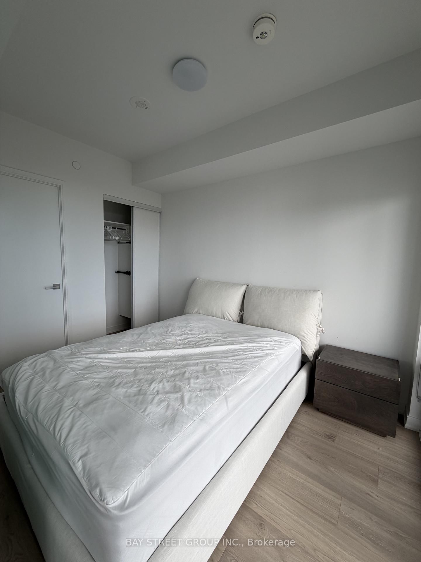 3 GLOUCESTER Street, Unit 3011 - Photo 6