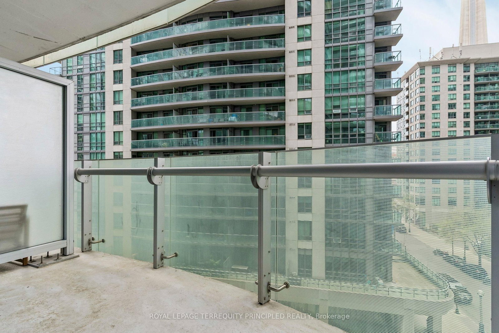 12 York Street, Unit 307 - Photo 23