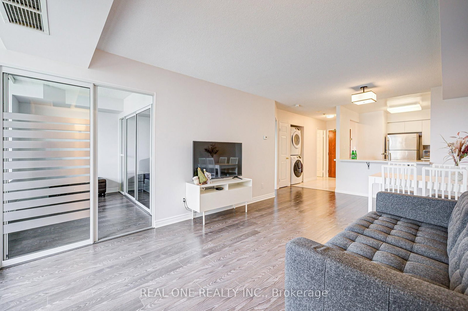35 Empress Avenue, Unit 901 - Photo 19