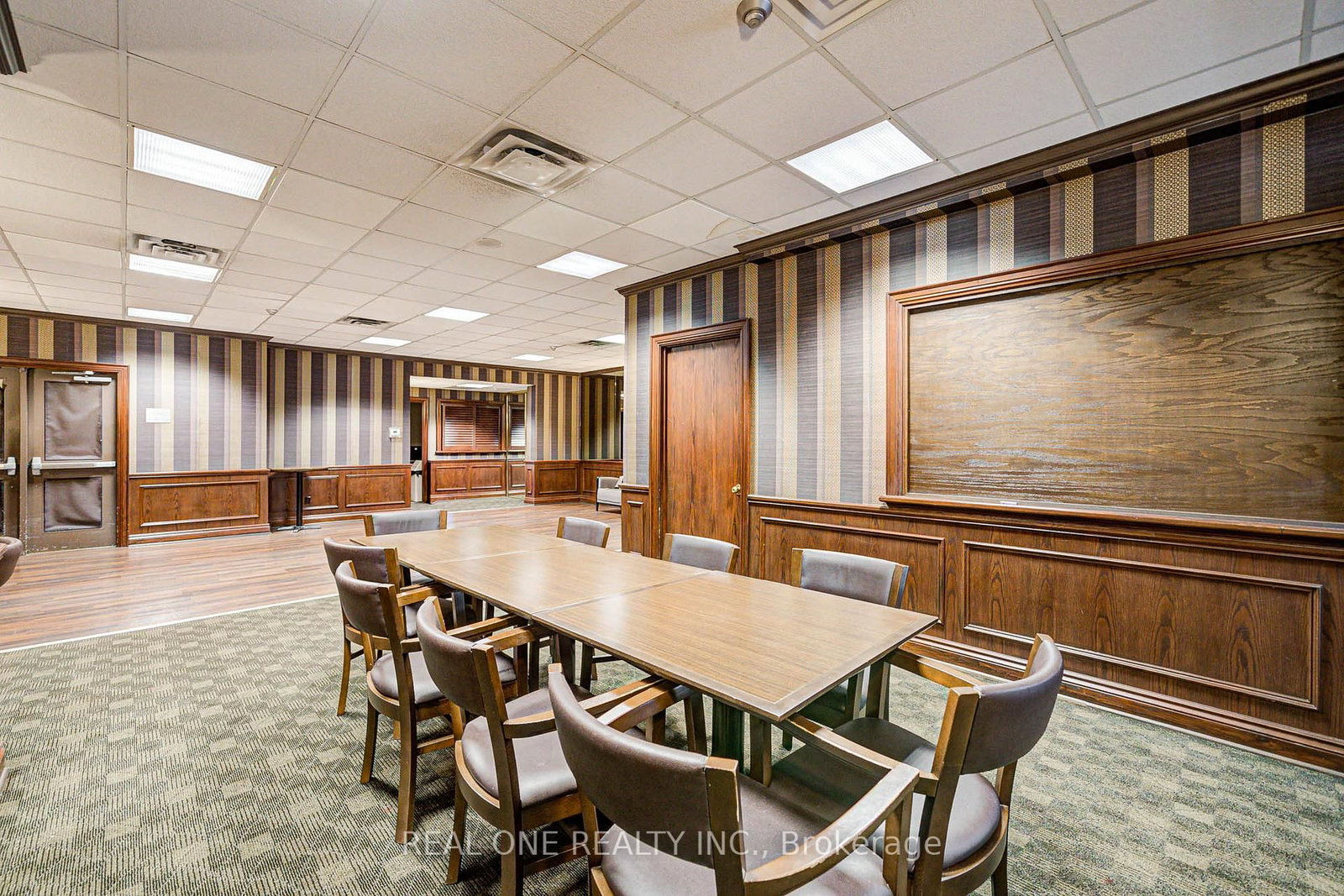 35 Empress Avenue, Unit 901 - Photo 36