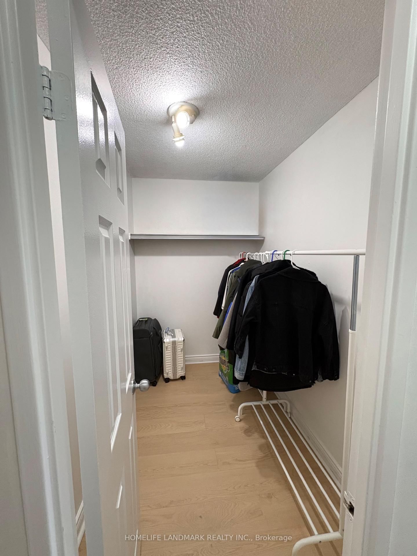 77 Carlton Street, Unit 704 - Photo 12