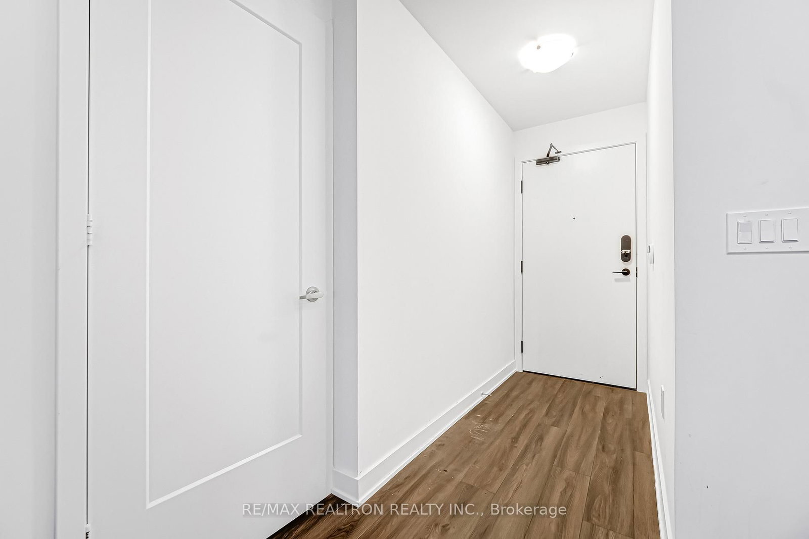 135 Lower Sherbourne Street, Unit 1439 - Photo 7