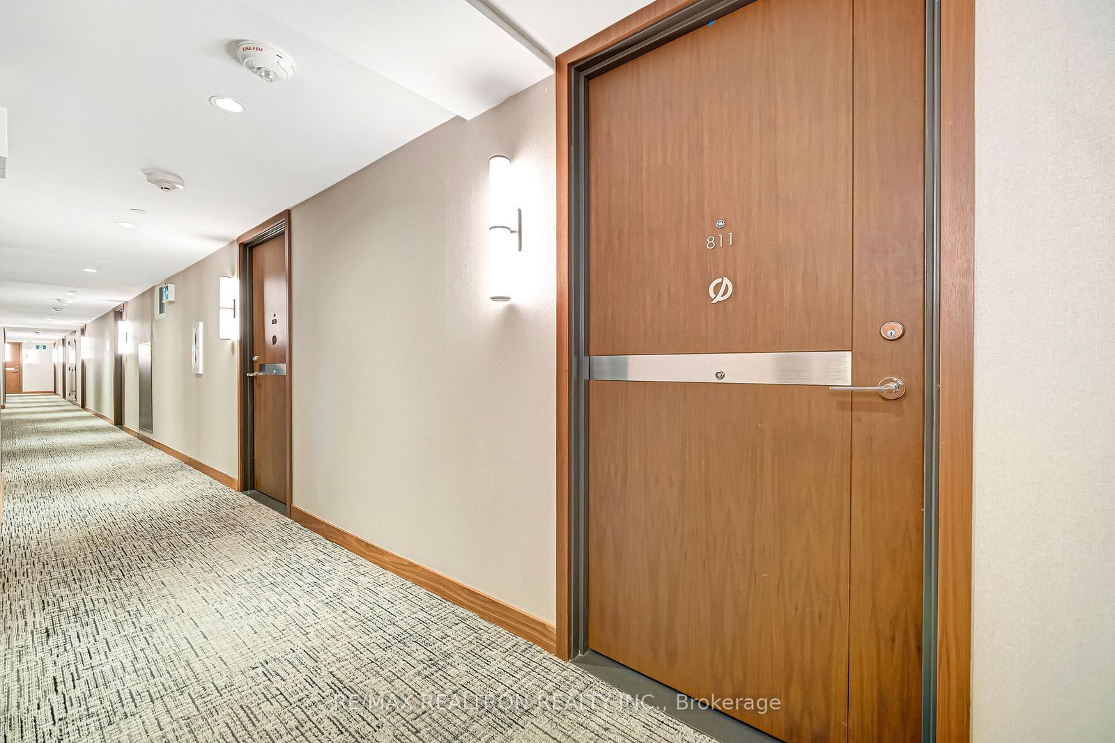 19 Bathurst Street, Unit 811 - Photo 45