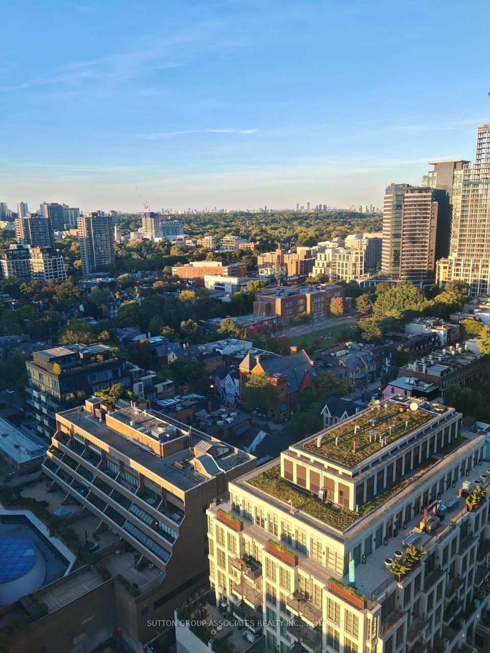 155 Yorkville Avenue, Unit 2601 - Photo 14
