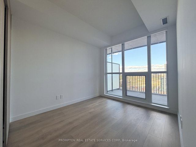 1208 - 75 BILLES Heights
