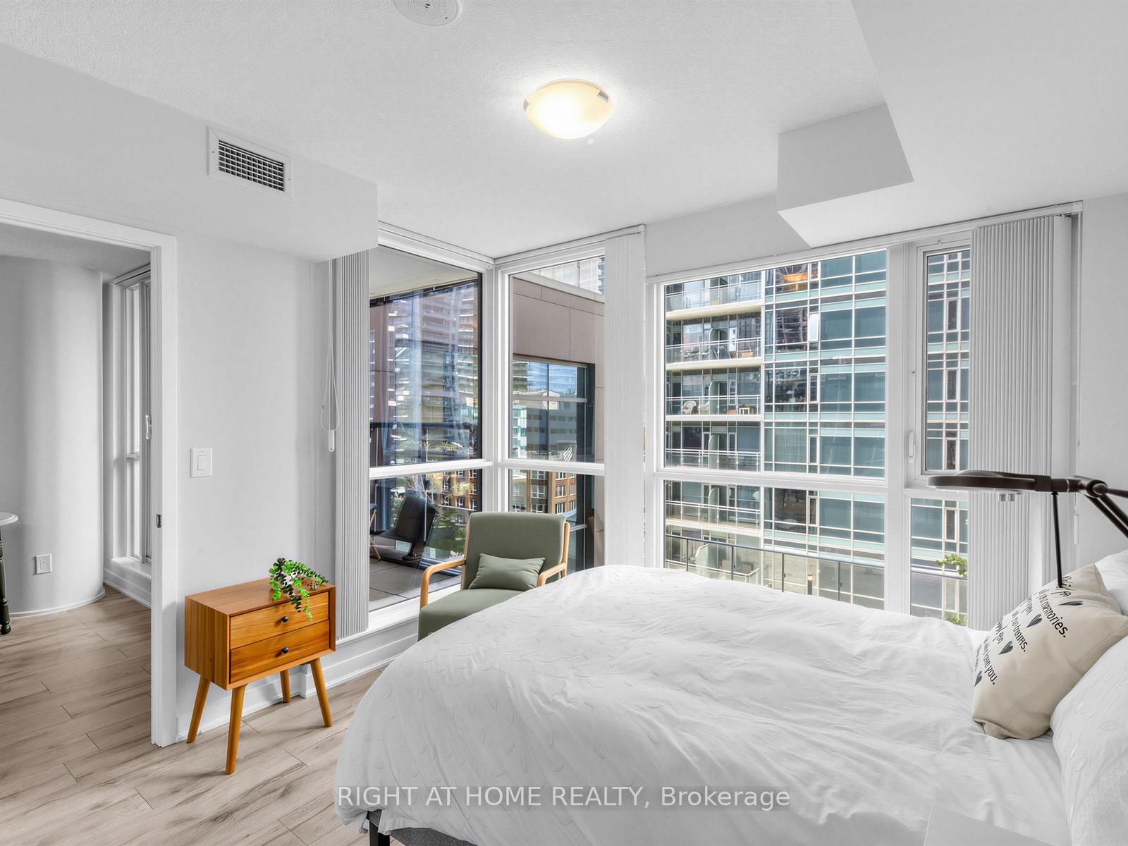 295 Adelaide Street W, Unit 1210 - Photo 11