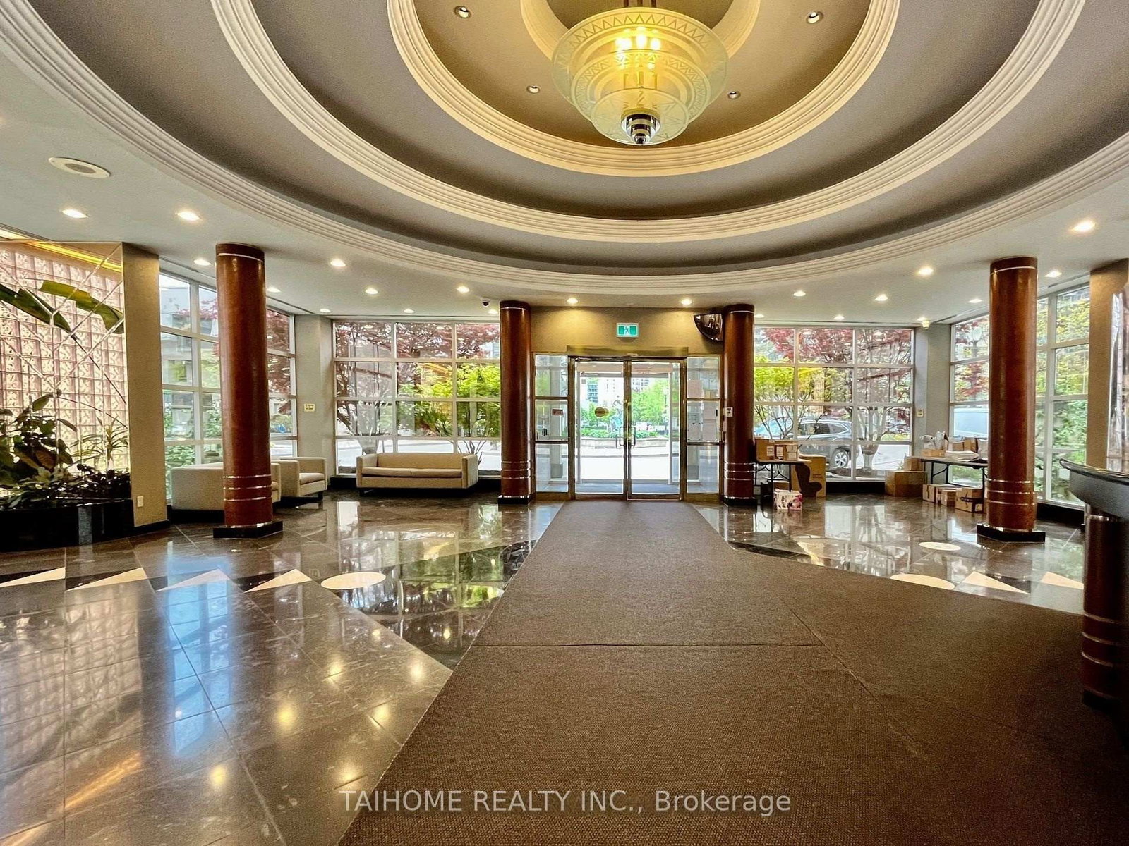 28 Hollywood Avenue, Unit 809 - Photo 27