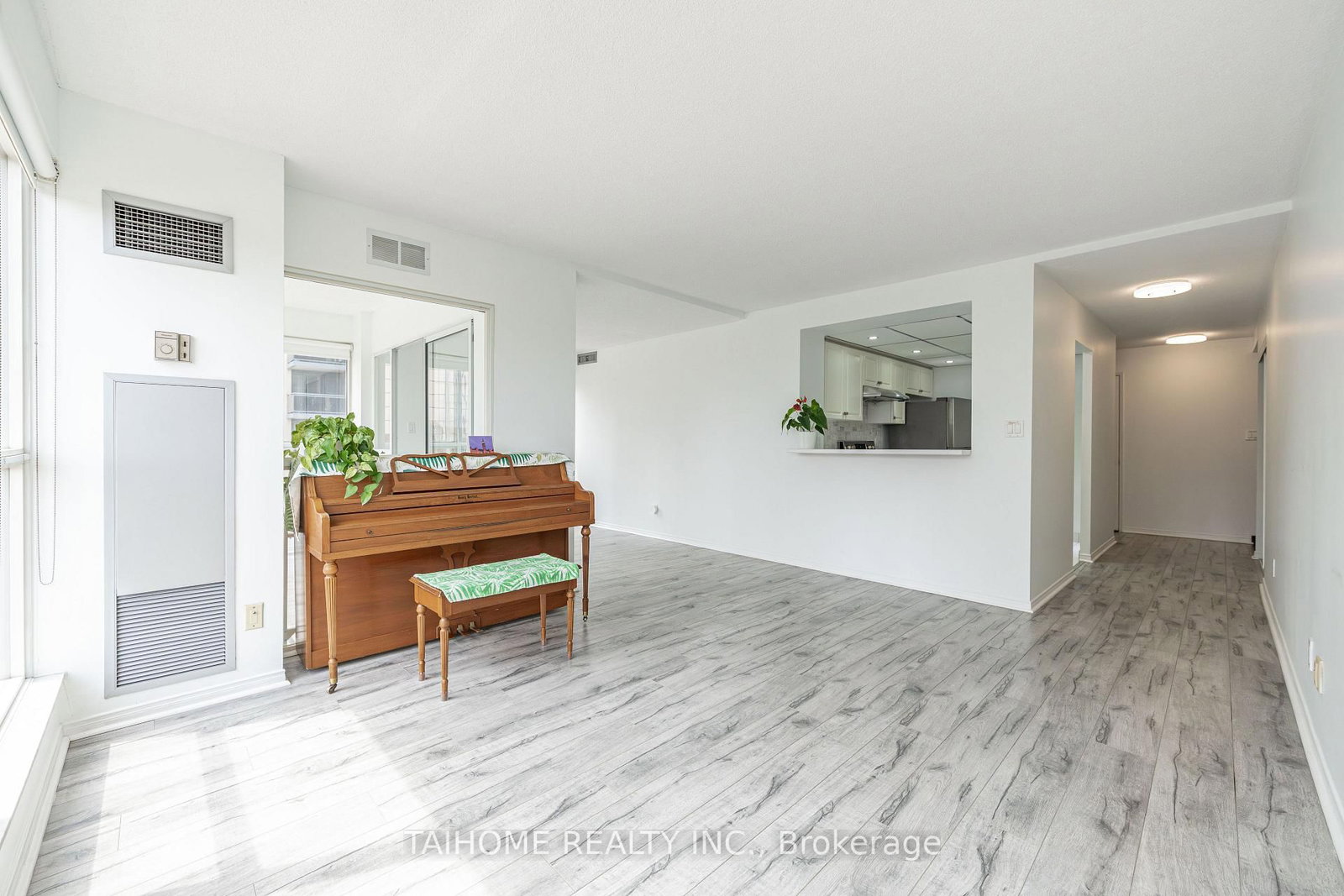 28 Hollywood Avenue, Unit 809 - Photo 5