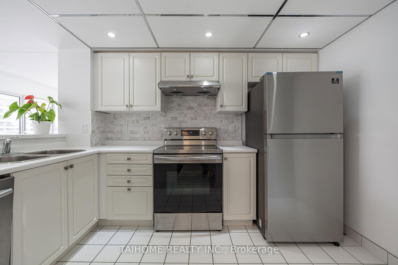 28 Hollywood Avenue, Unit 809 - Photo 7