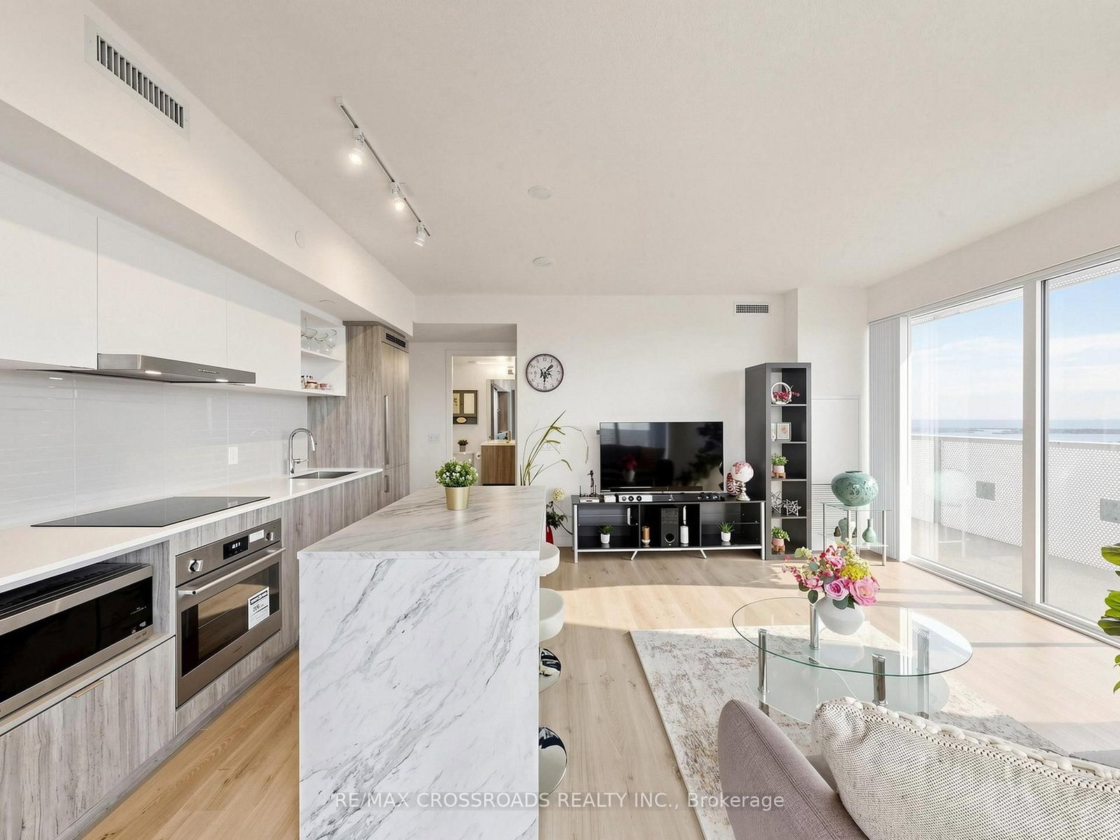 138 Downes Street, Unit 3511 - Photo 14
