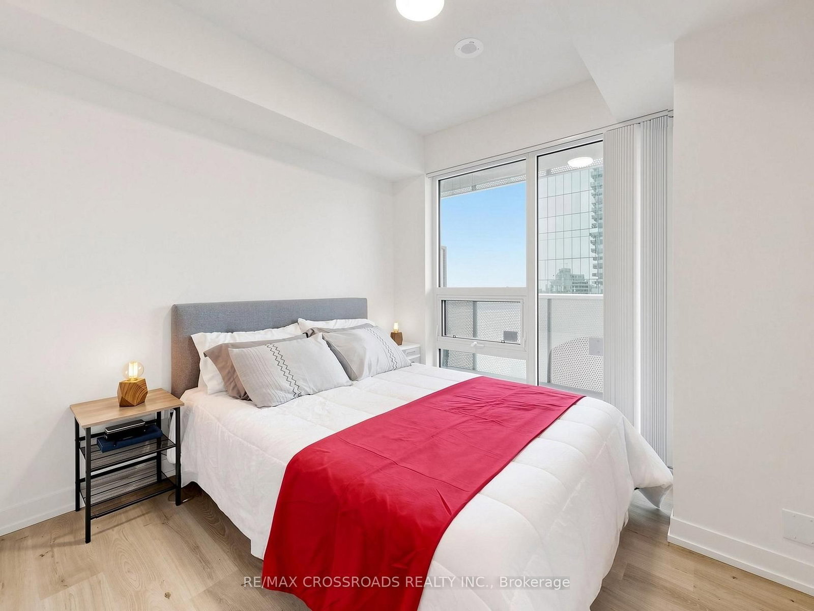 138 Downes Street, Unit 3511 - Photo 16