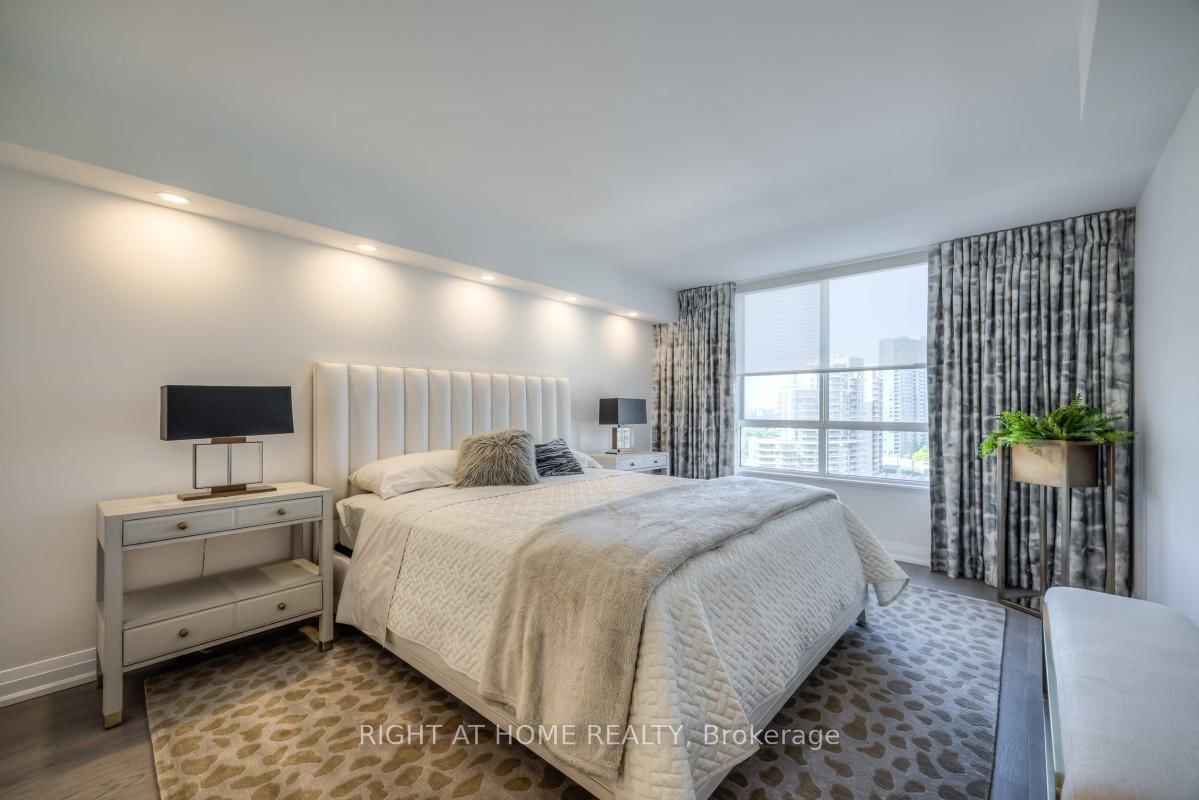 5444 Yonge Street, Unit 1810 - Photo 24