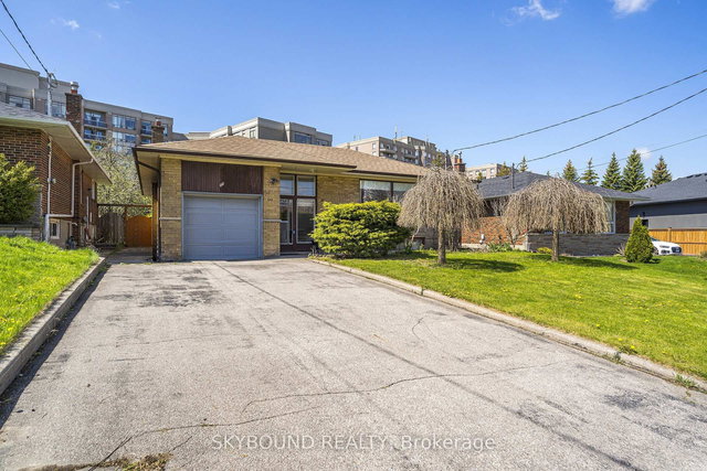 44 Tinder Crescent