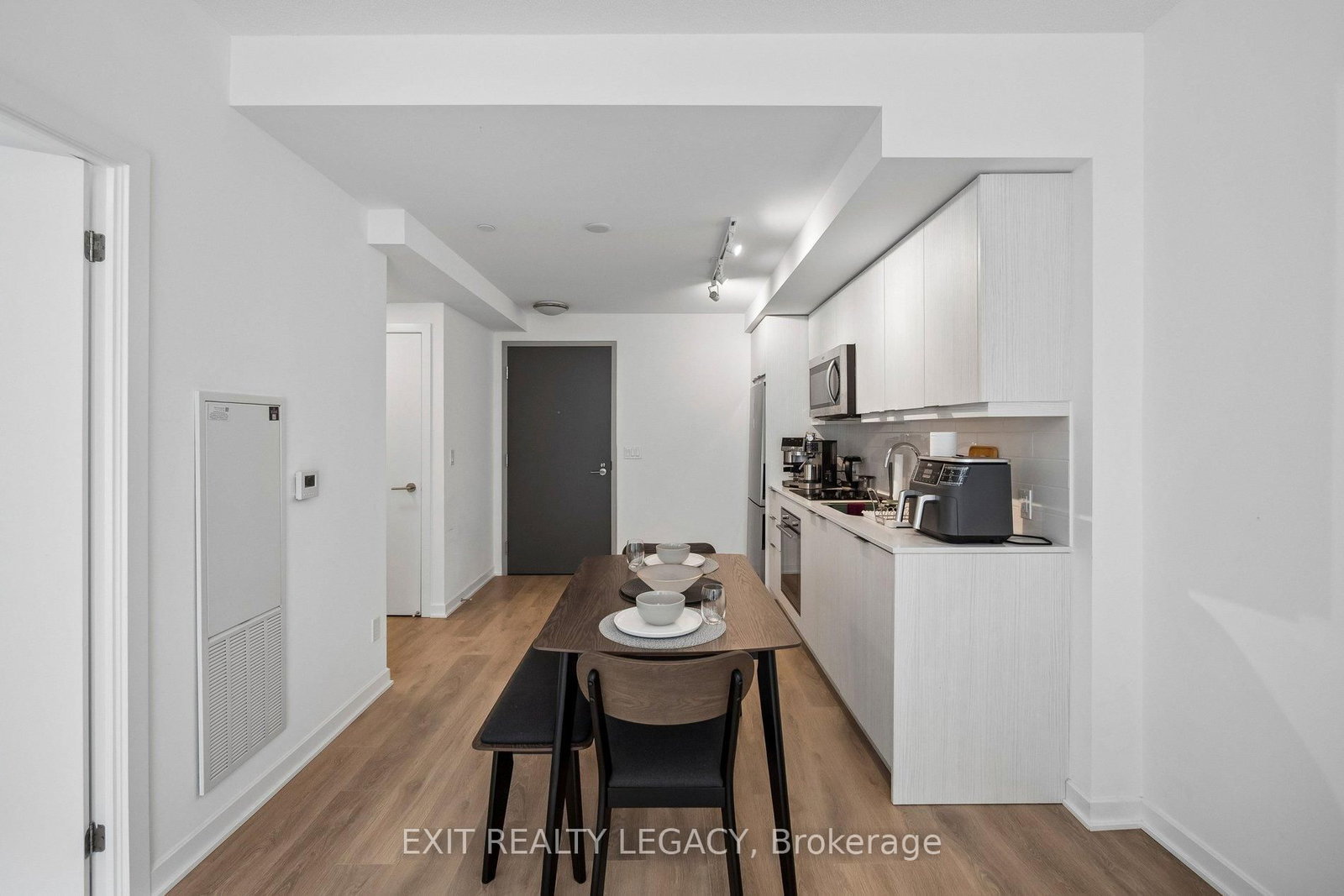 38 Forest Manor Road, Unit 518 - Photo 13