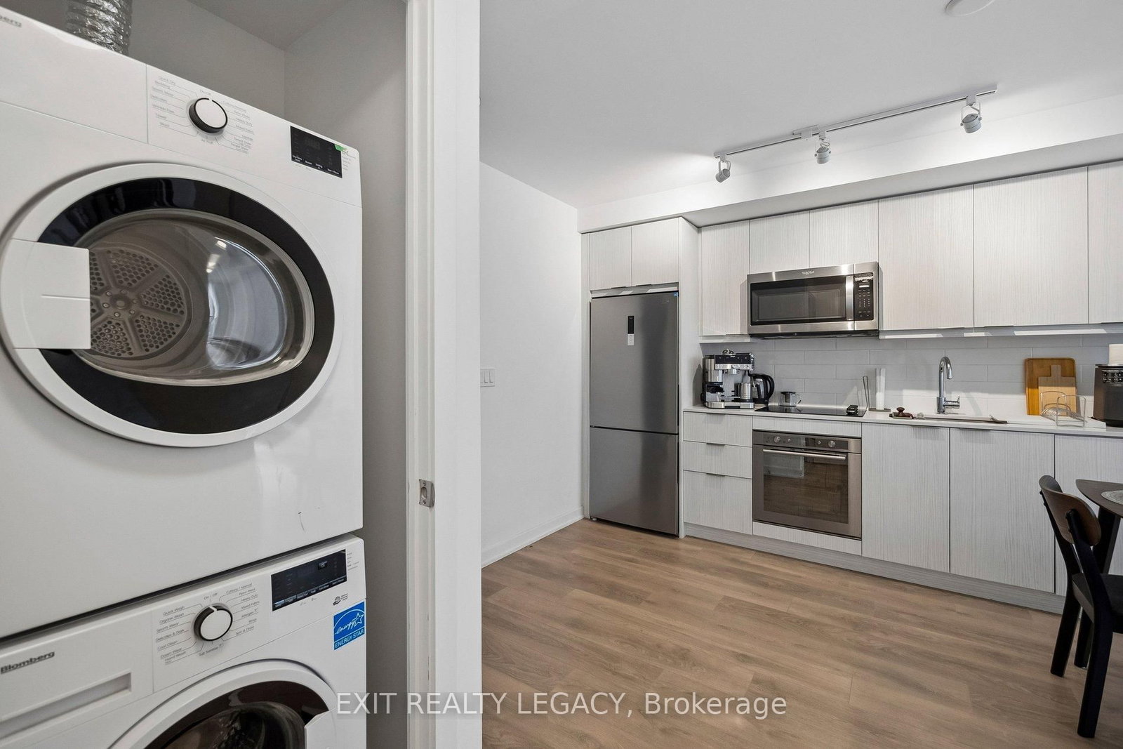 38 Forest Manor Road, Unit 518 - Photo 26