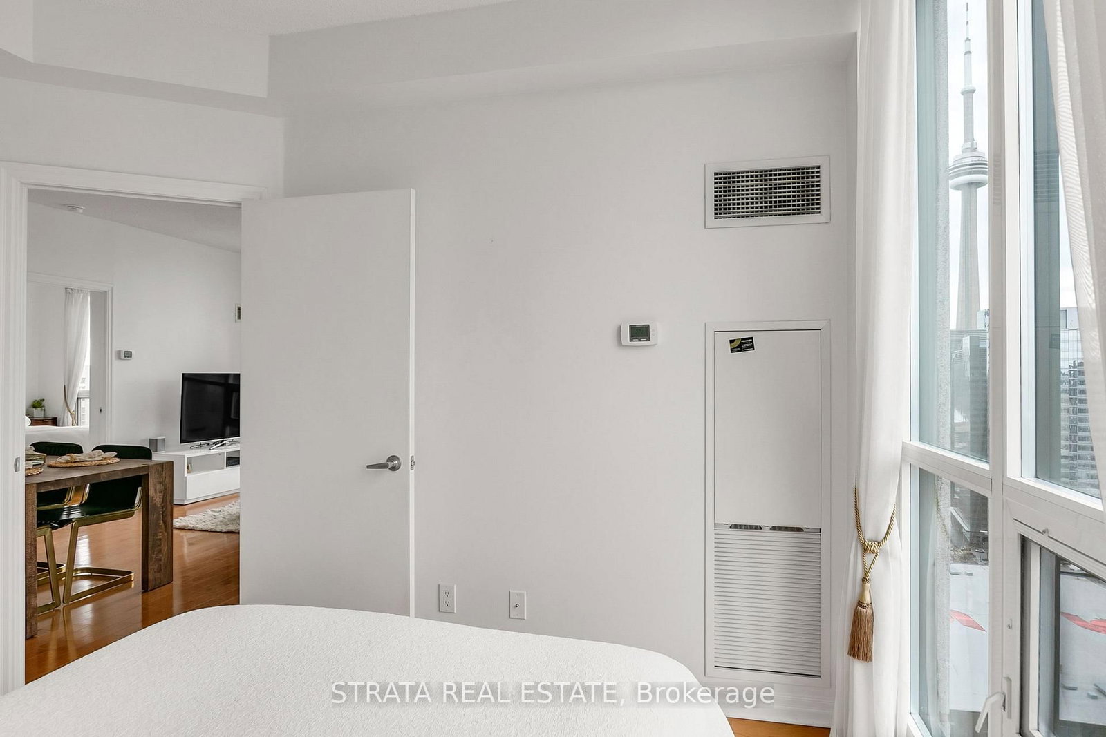 16 Yonge Street, Unit 3602 - Photo 19