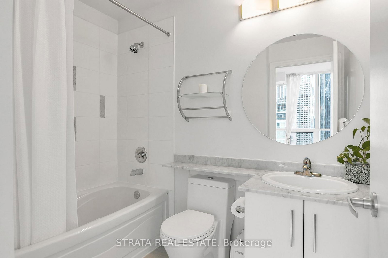 16 Yonge Street, Unit 3602 - Photo 22