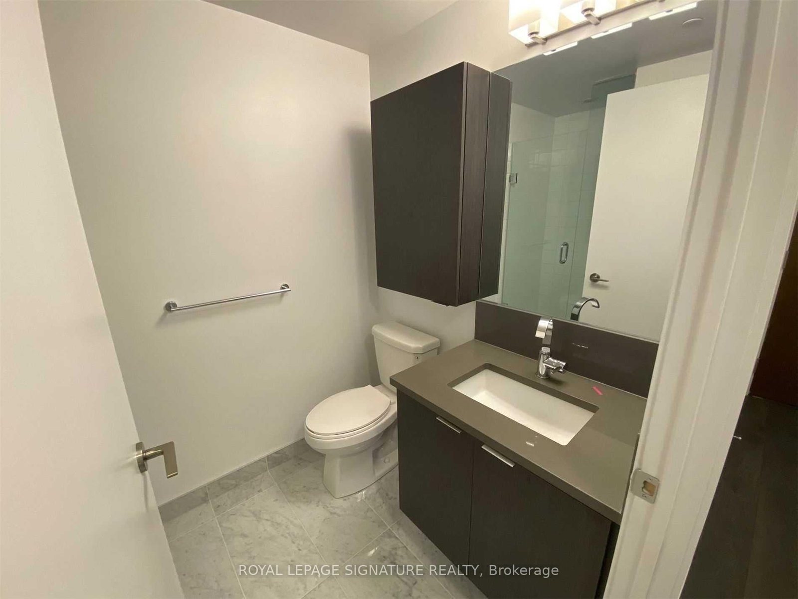 38 Iannuzzi Street, Unit 810 - Photo 11