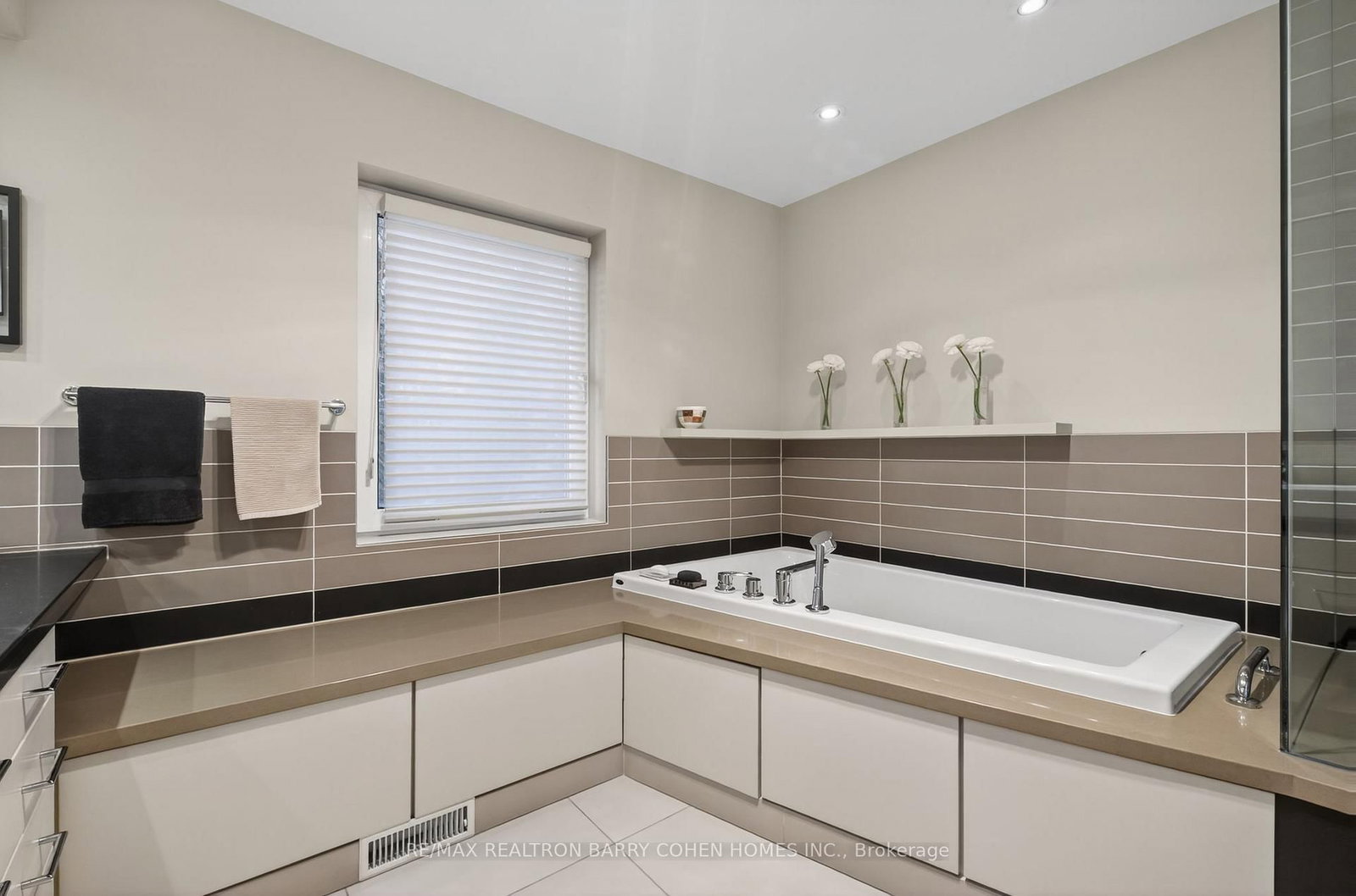 80 Donwoods Drive - Photo 24