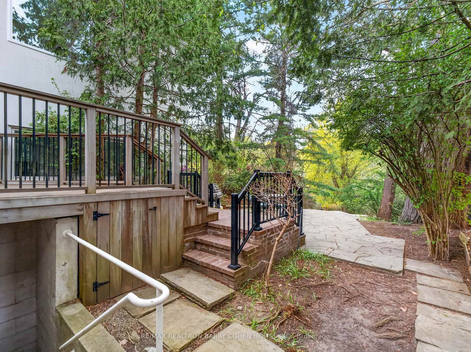 80 Donwoods Drive - Photo 30