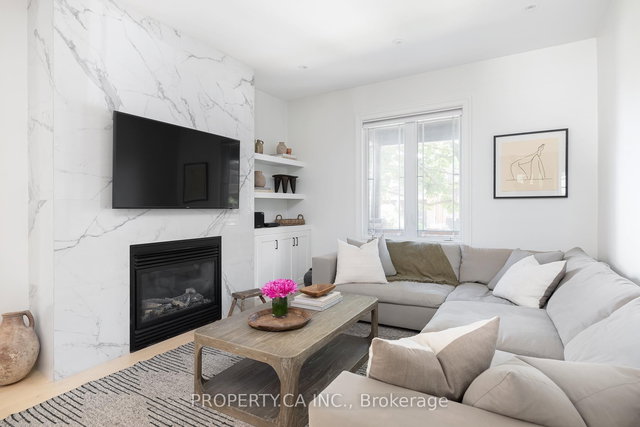 89 Greensides Avenue