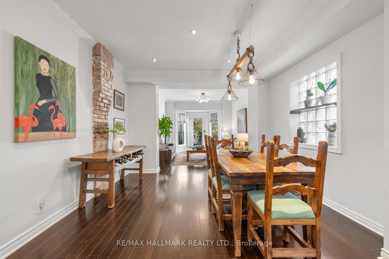 146 Roslin Avenue - Photo 15