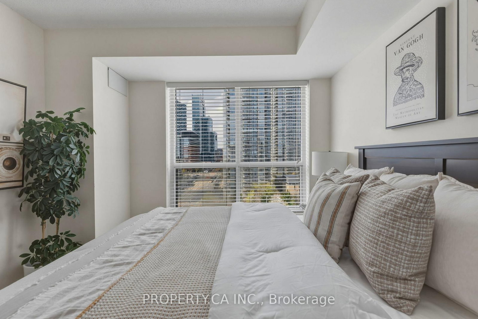 410 Queens Quay W, Unit 1105 - Photo 14