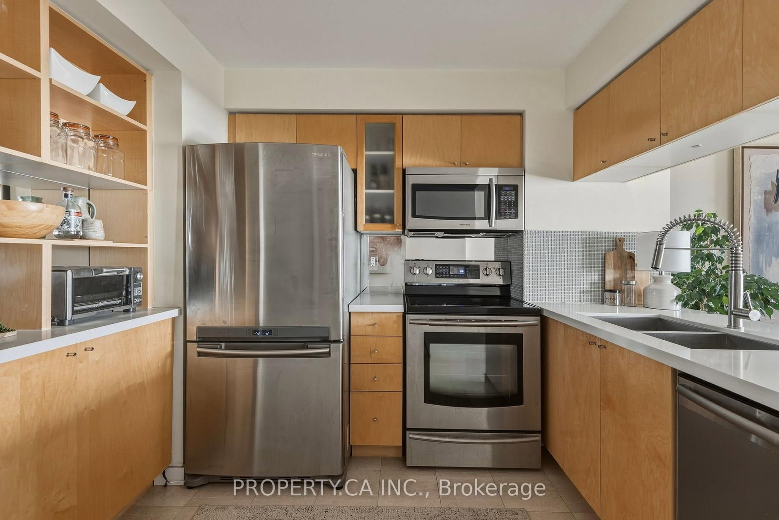 410 Queens Quay W, Unit 1105 - Photo 9