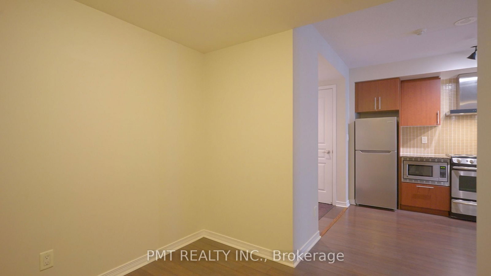 352 Front Street W, Unit 721 - Photo 17