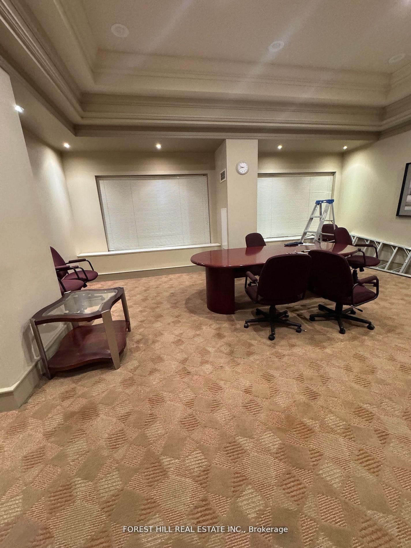 909 Bay Street, Unit 203 - Photo 21