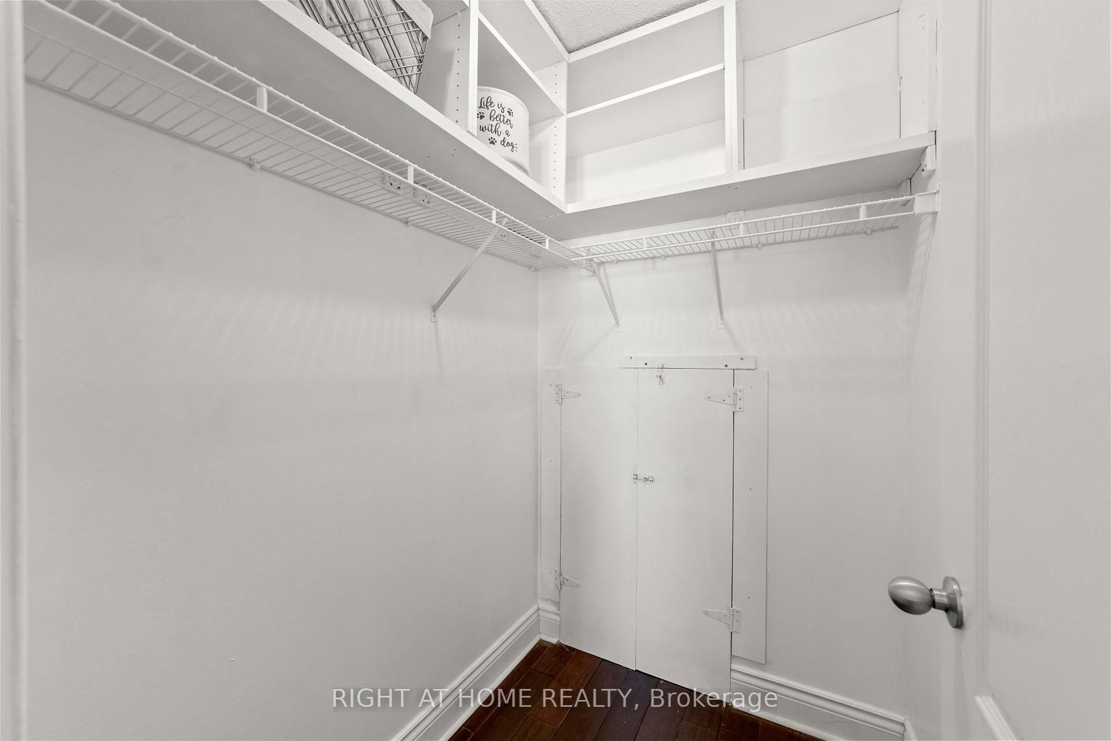 12 Sudbury Street • #2608 • Toronto, ON photo 17
