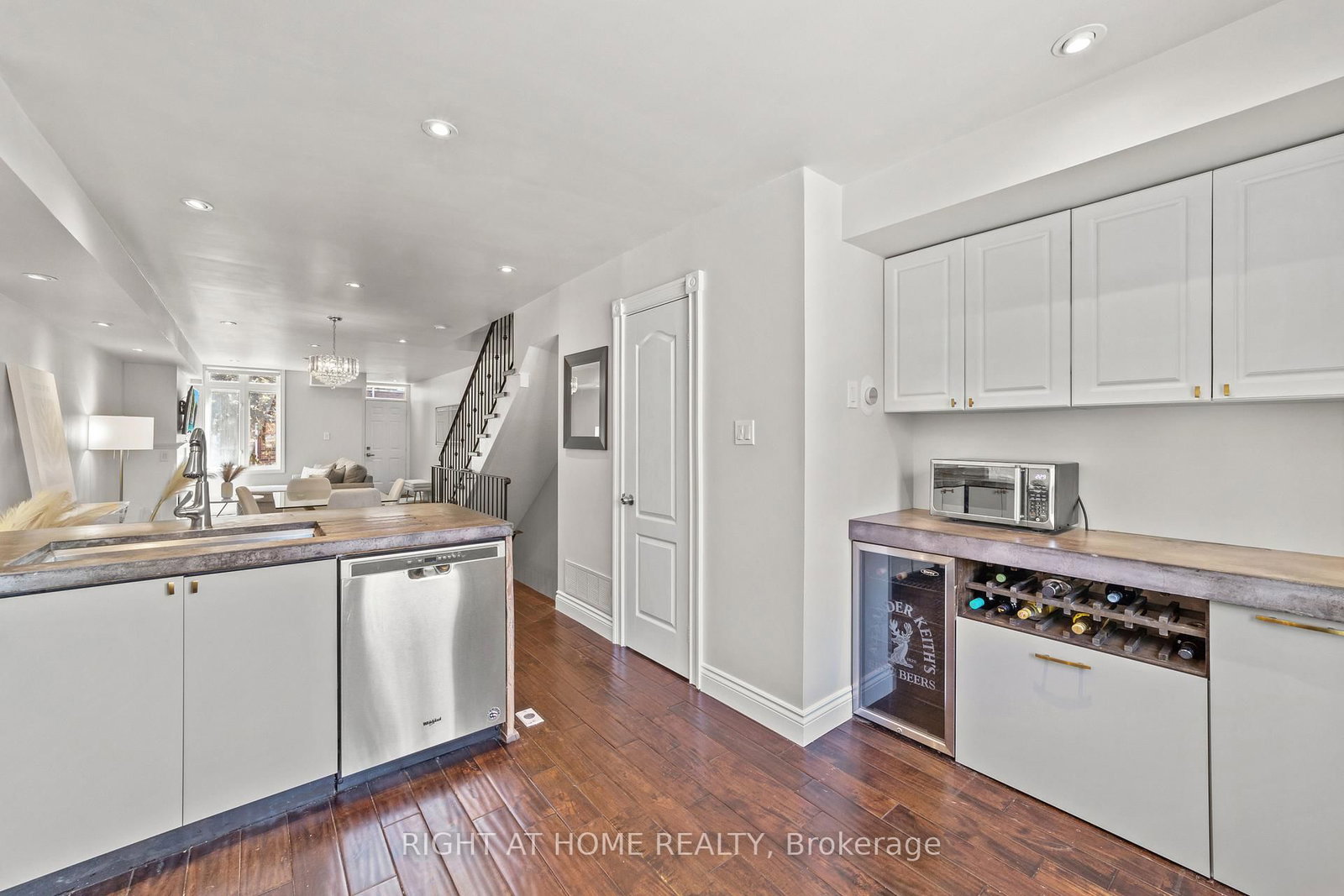 12 Sudbury Street • #2608 • Toronto, ON photo 6