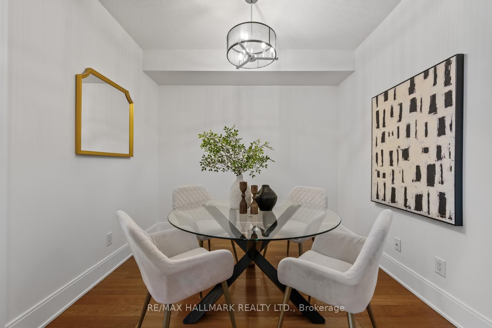 25 Broadway Avenue, Unit 1410 - Photo 16