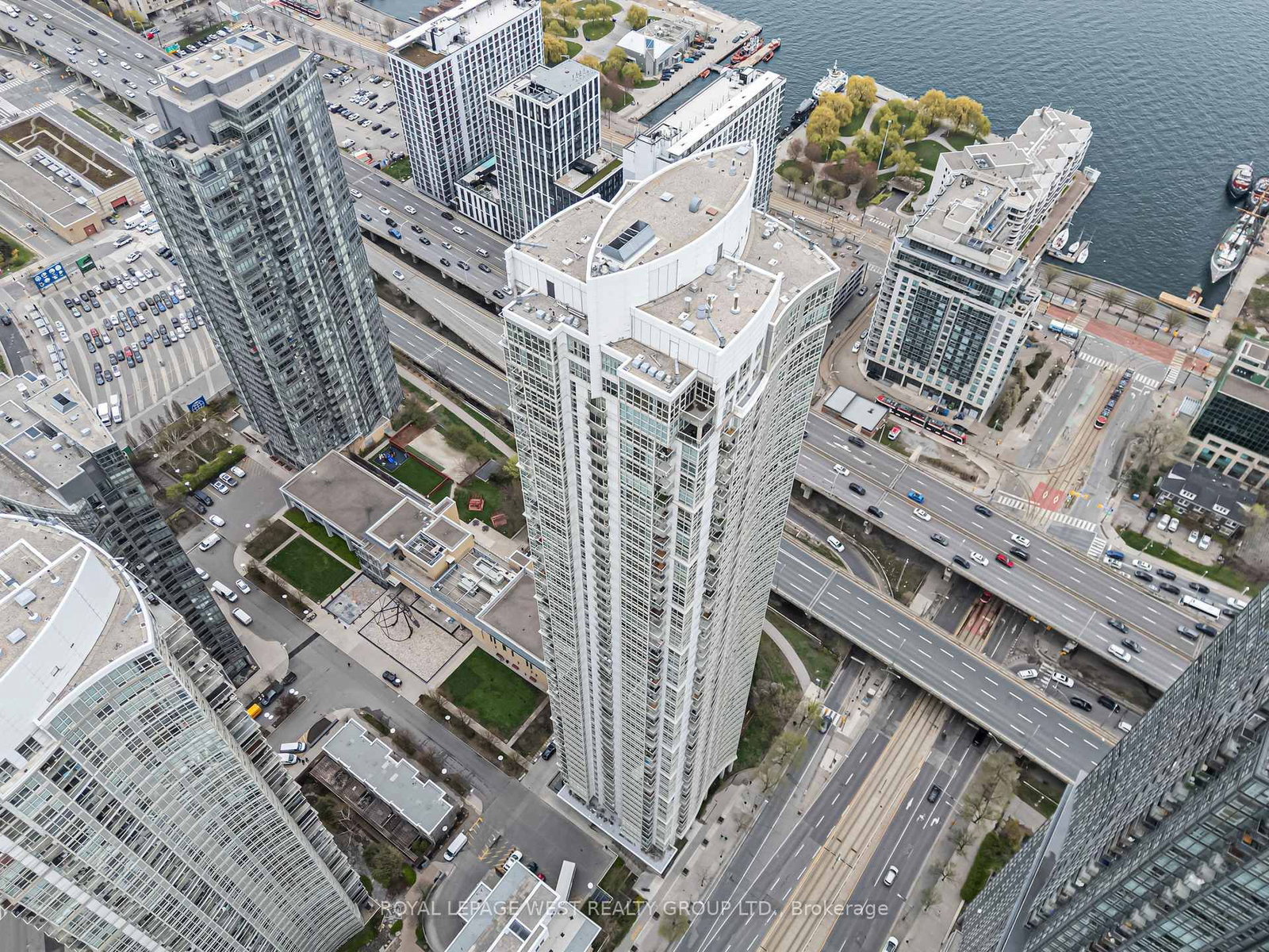 35 Mariner Terrace, Unit #1510 - Photo 39