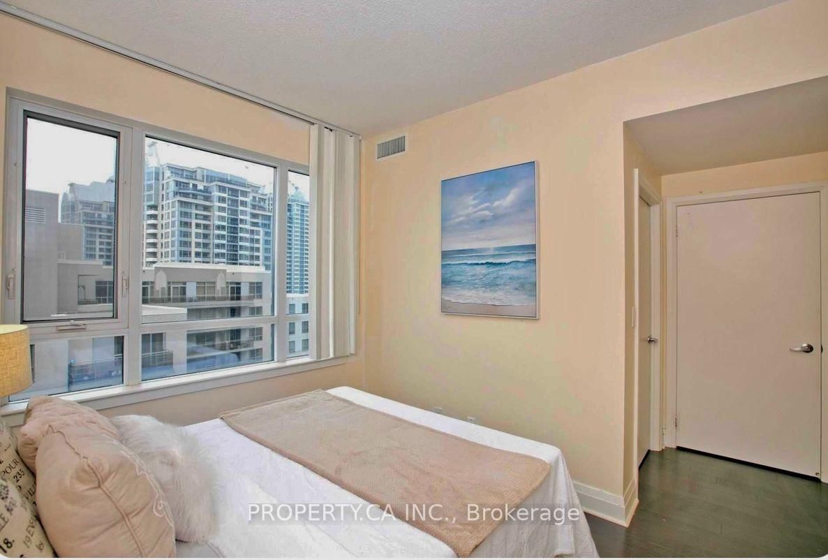 17 Kenaston Gardens, Unit 714 - Photo 6