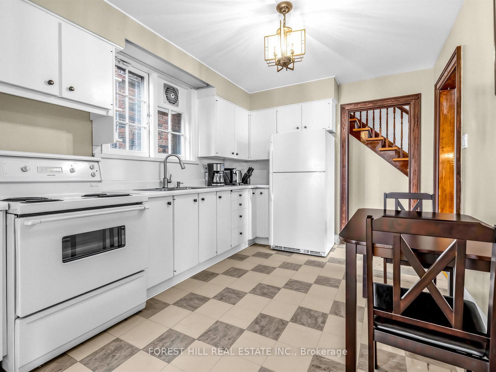 28 Castle Knock Road - Photo 10