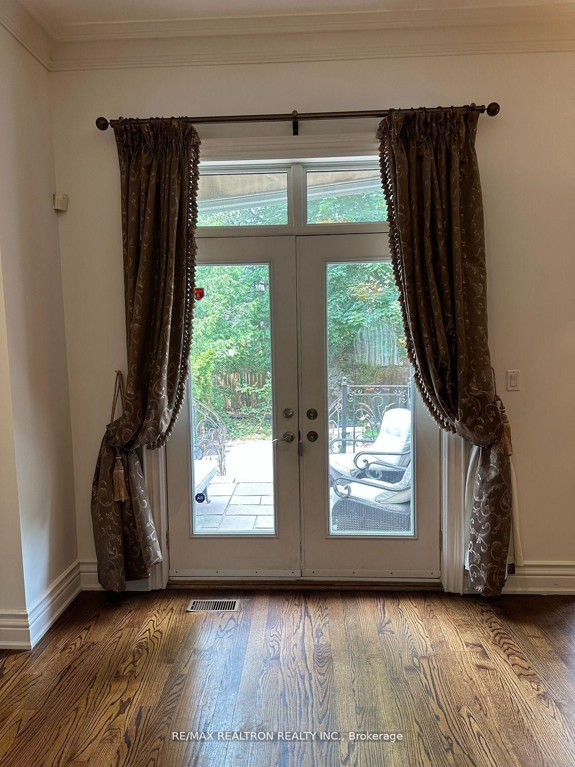 76 Horsham Avenue - Photo 15