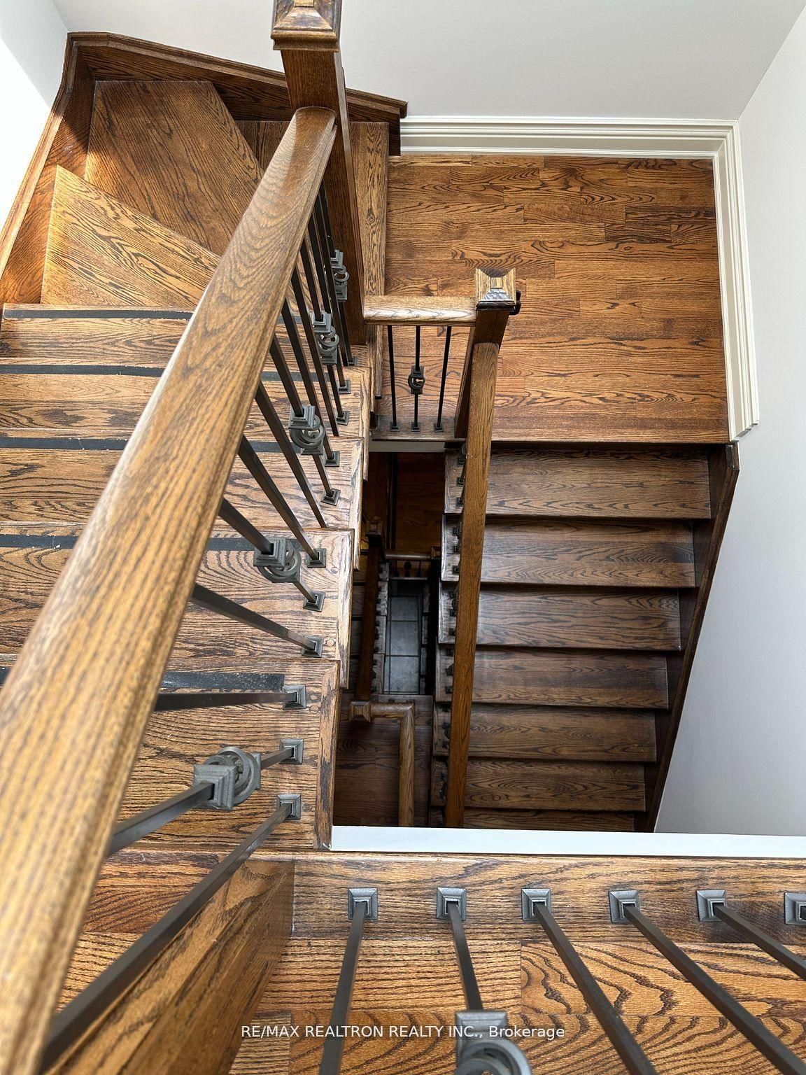 76 Horsham Avenue - Photo 18