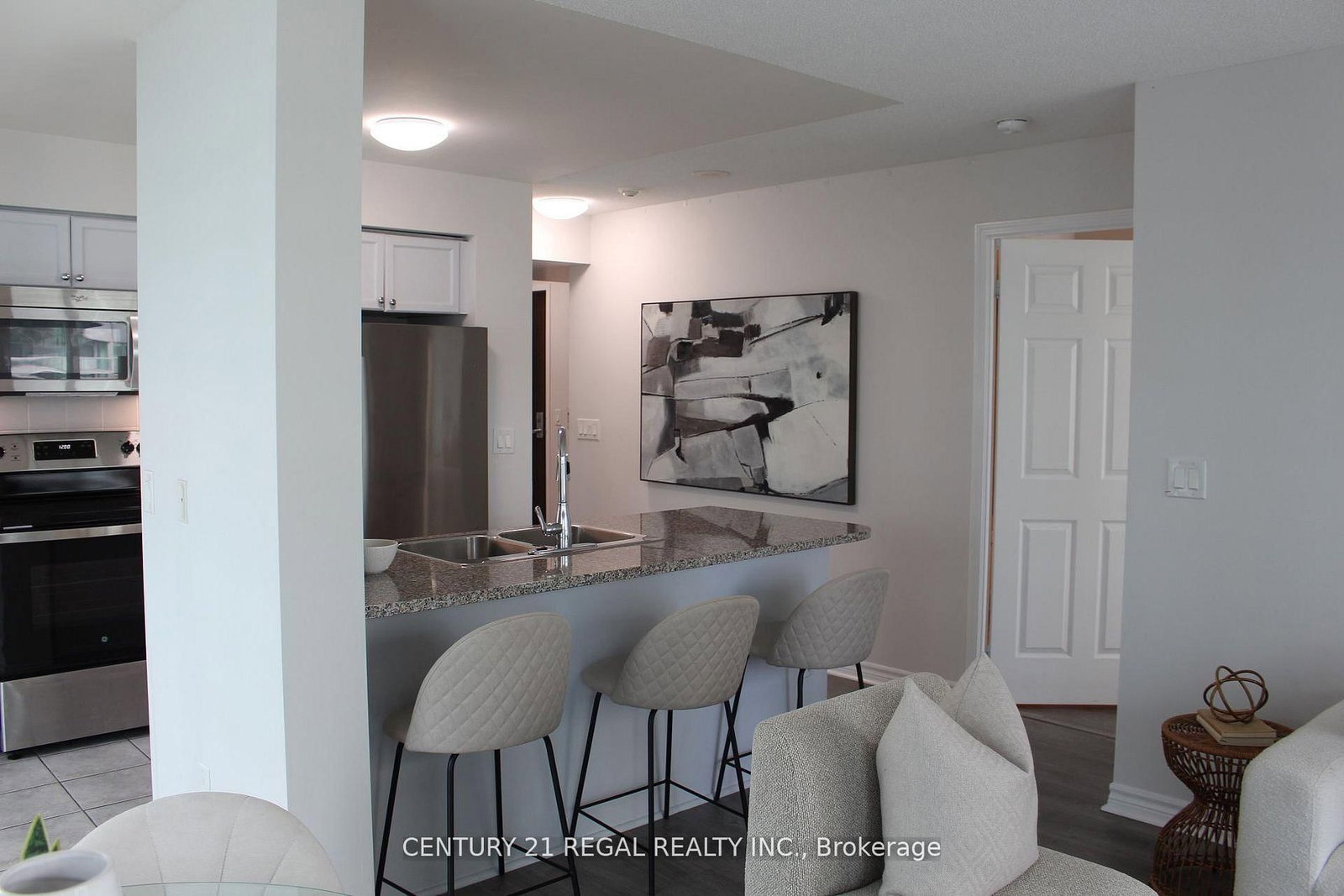 19 Grand Trunk Crescent, Unit 2706 - Photo 12