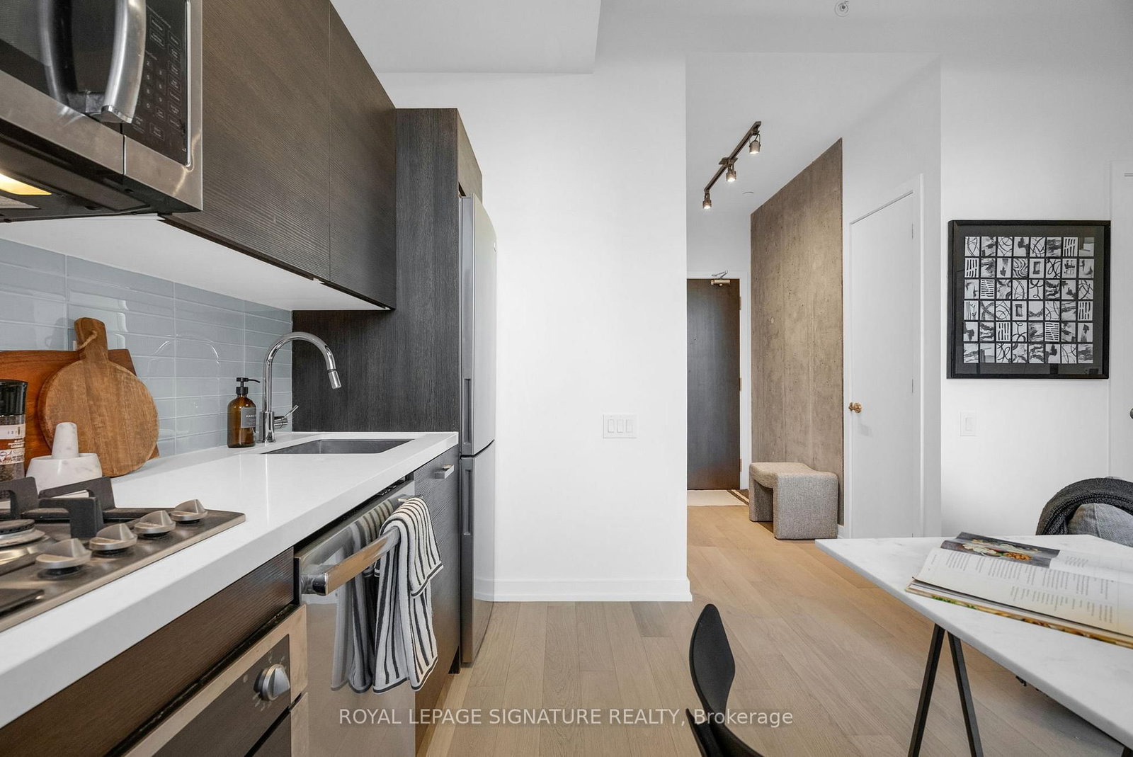 11 Charlotte Street, Unit 606 - Photo 12