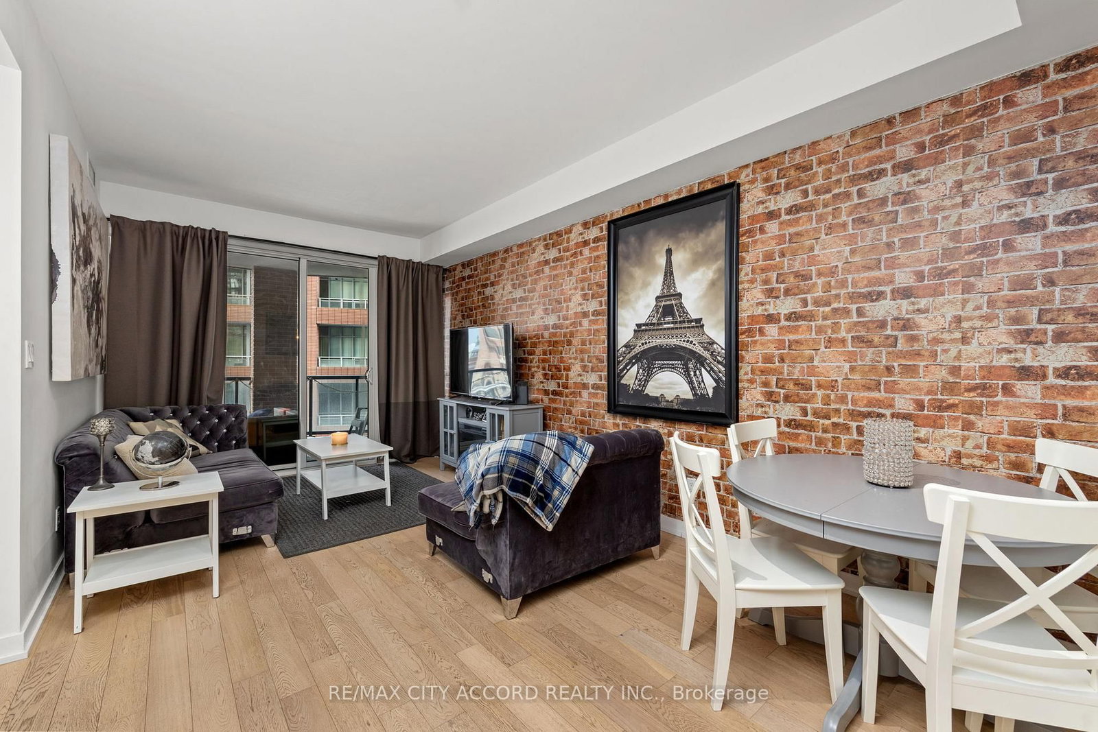 20 Bruyeres Mews, Unit 311 - Photo 3