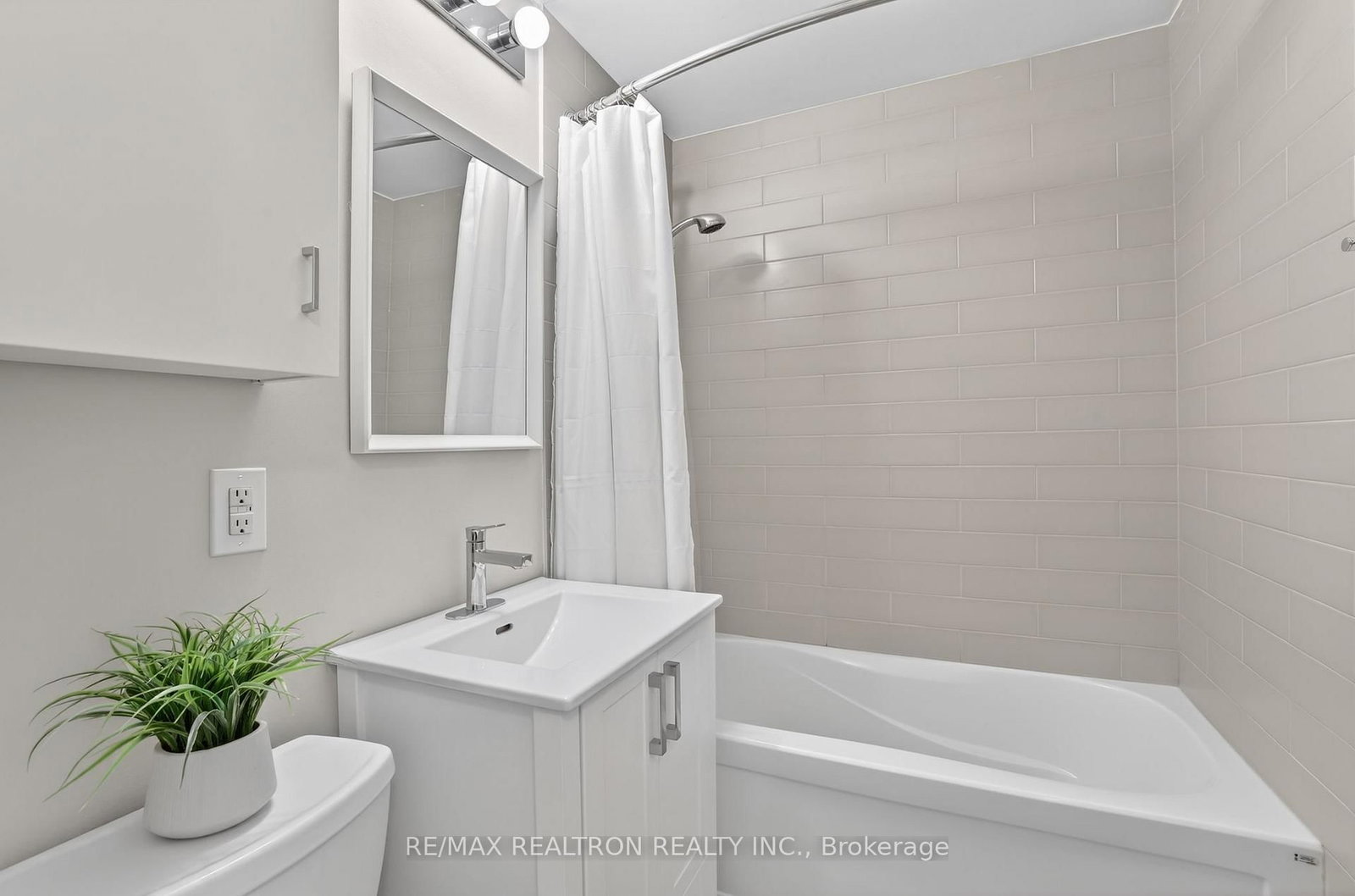 2603 Bathurst Street, Unit 106 - Photo 26