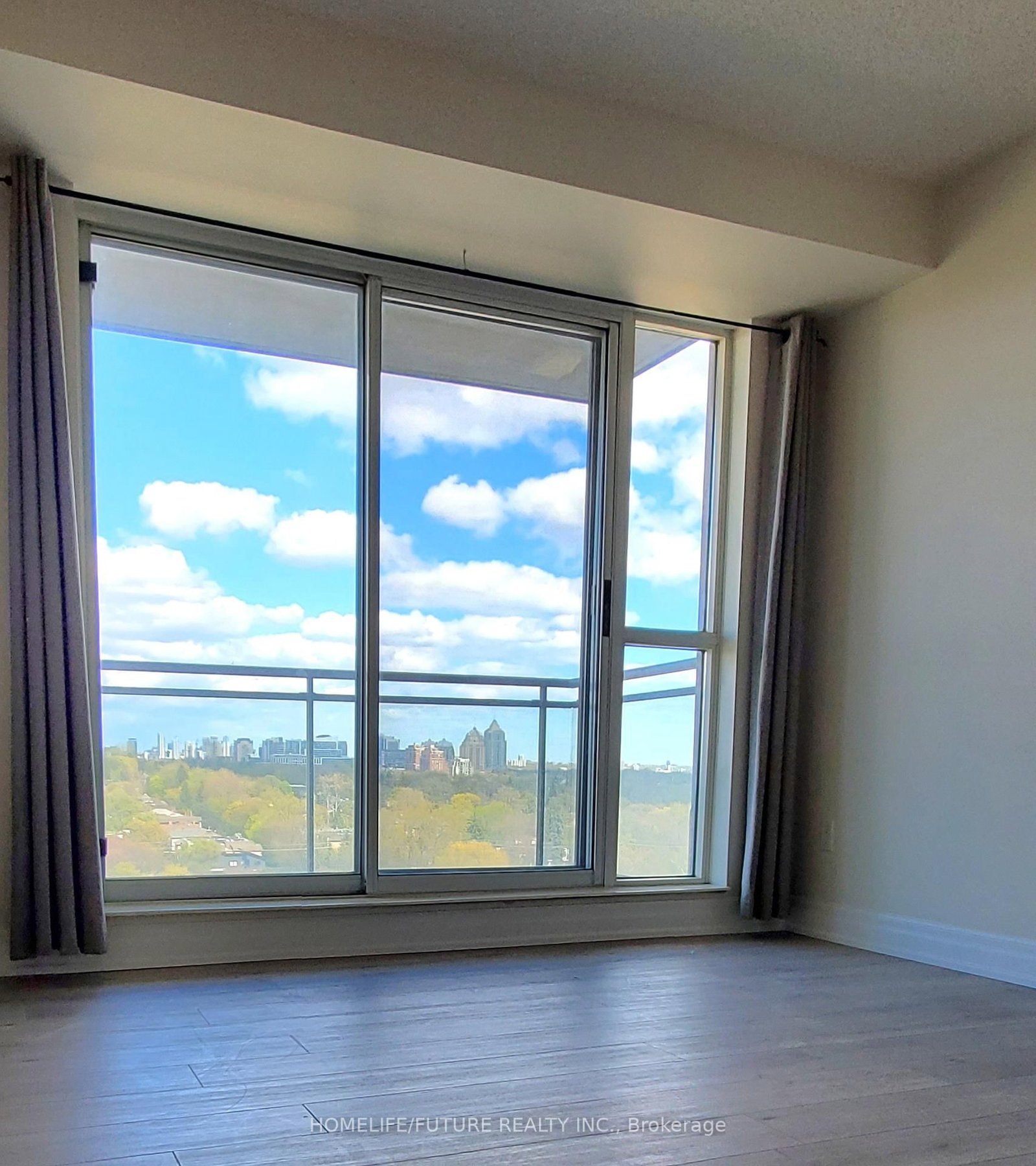 188 Doris Avenue, Unit 1411 - Photo 11